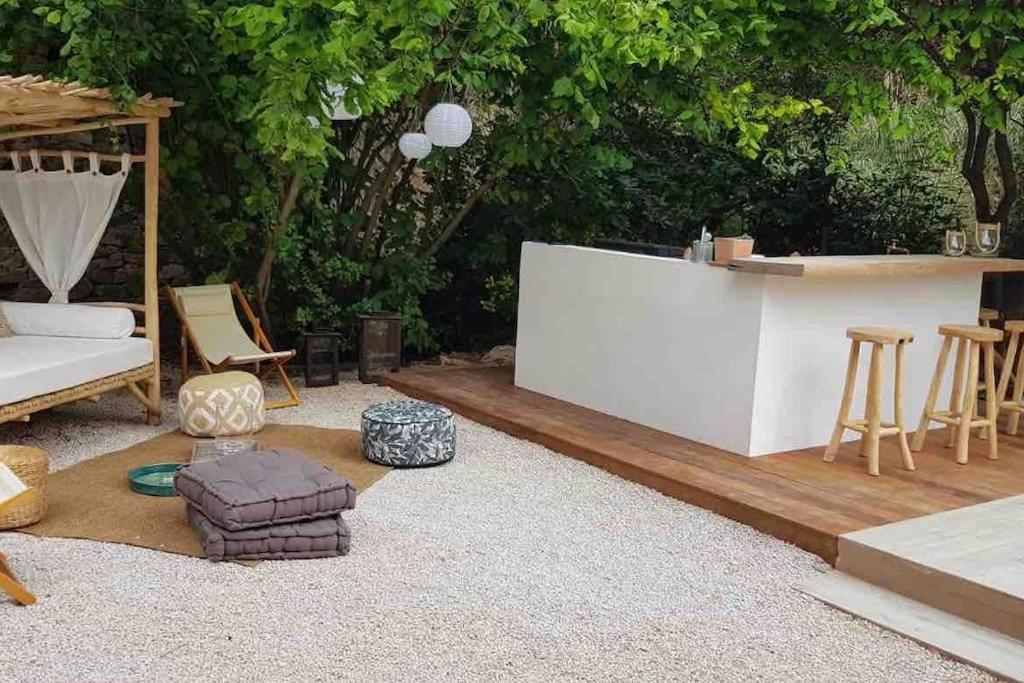 Un Paradis Avec Piscine Au Coeur Du Village